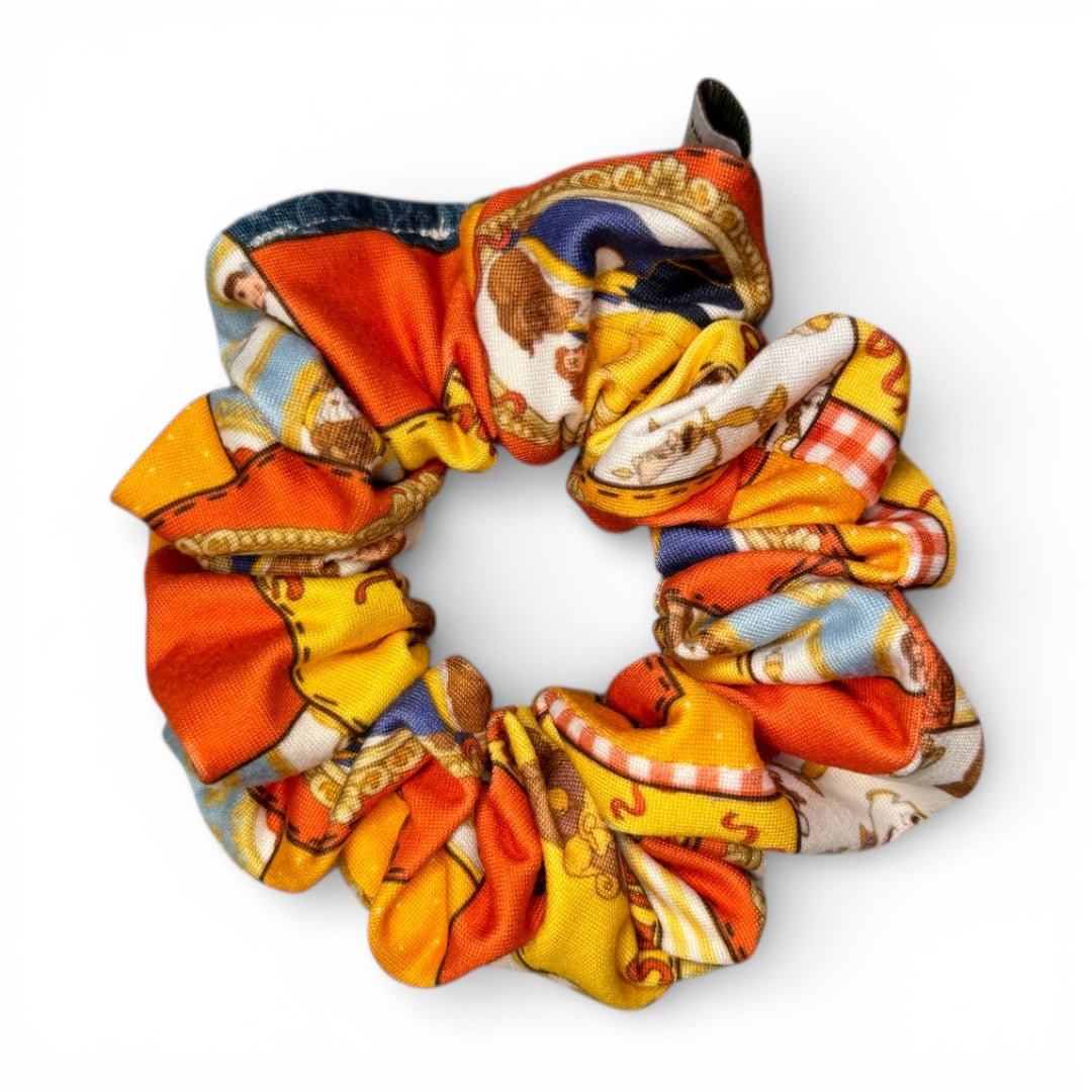 Scrunchie • Beauty and the B