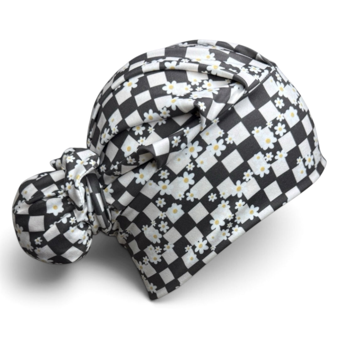 EuroFit Scrub Caps • Daisy Check