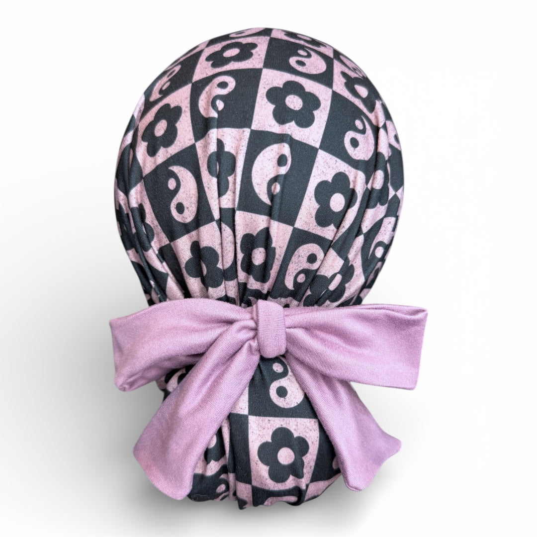 Scrub cap • Yin Yang Checks ☯️